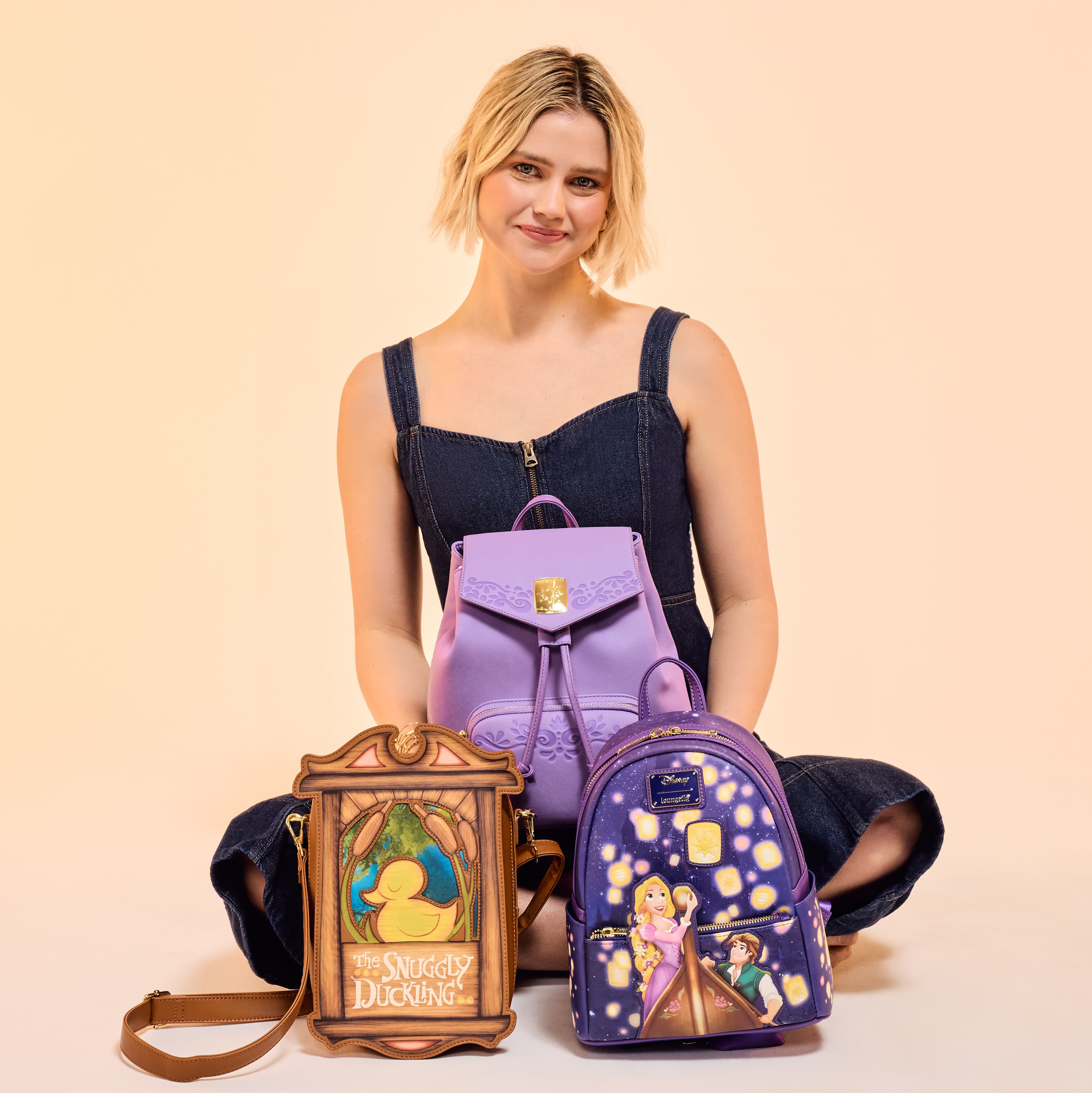 Tangled Rapunzel The Snuggly Duckling Crossbody Bag - Image 3